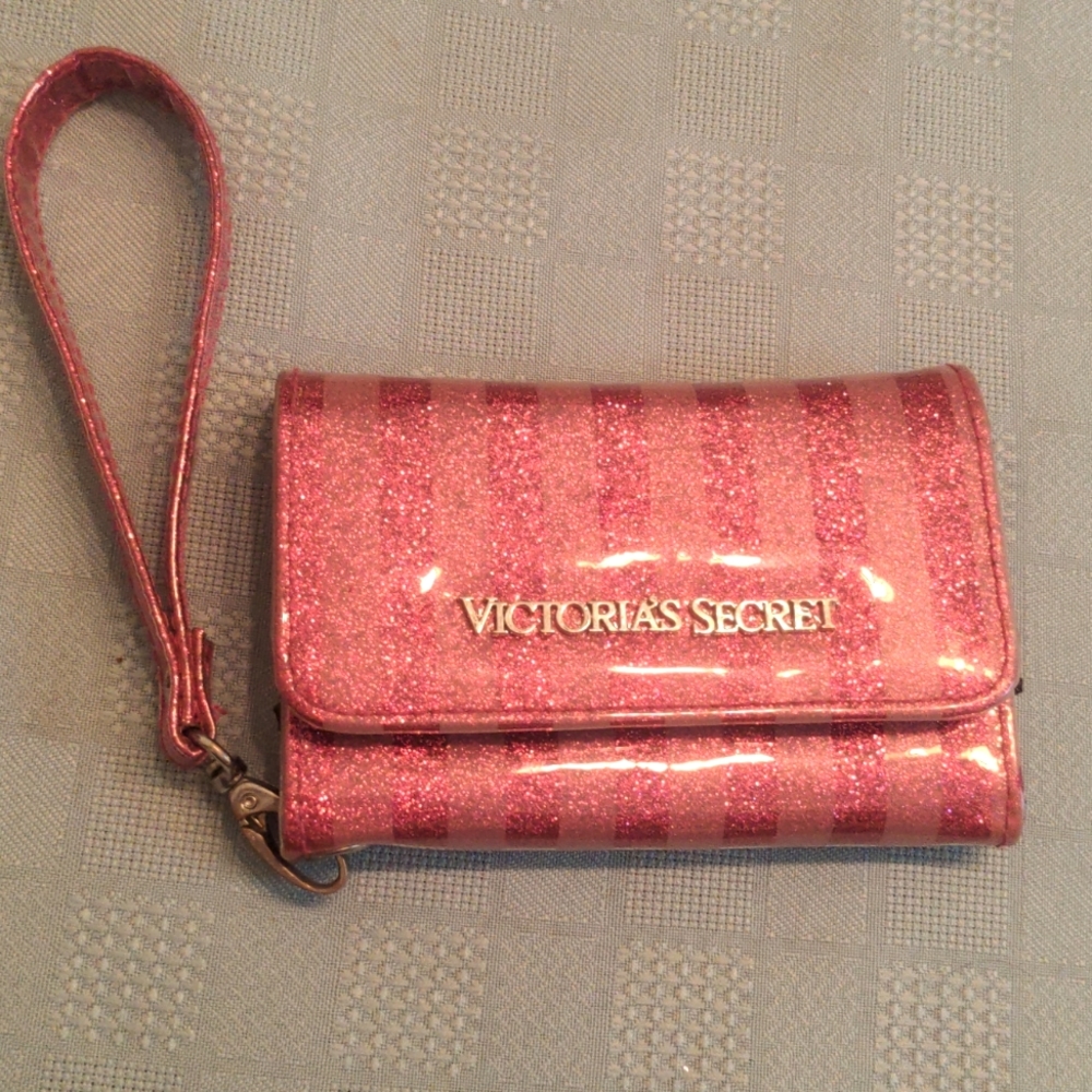 ⭐ 2 / $12 Victoria's secret striped pink clutter clutch (iphone 4/5)